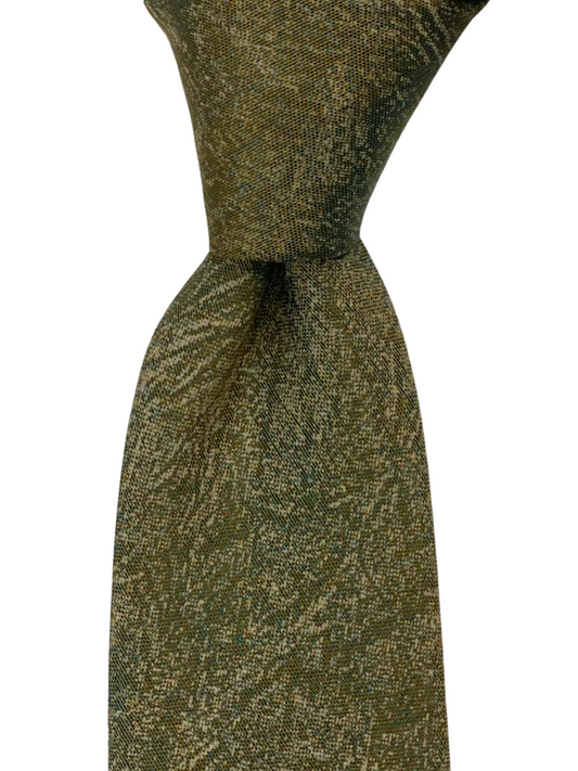 Subtle Golden Tie