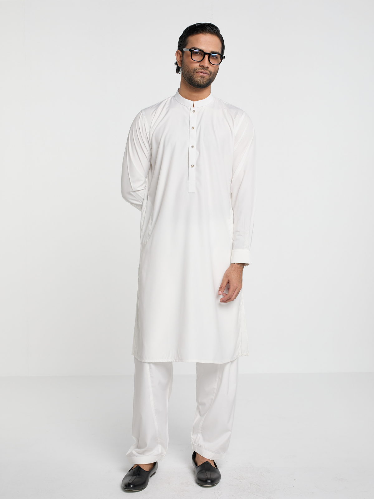 White Classic Kabli Set