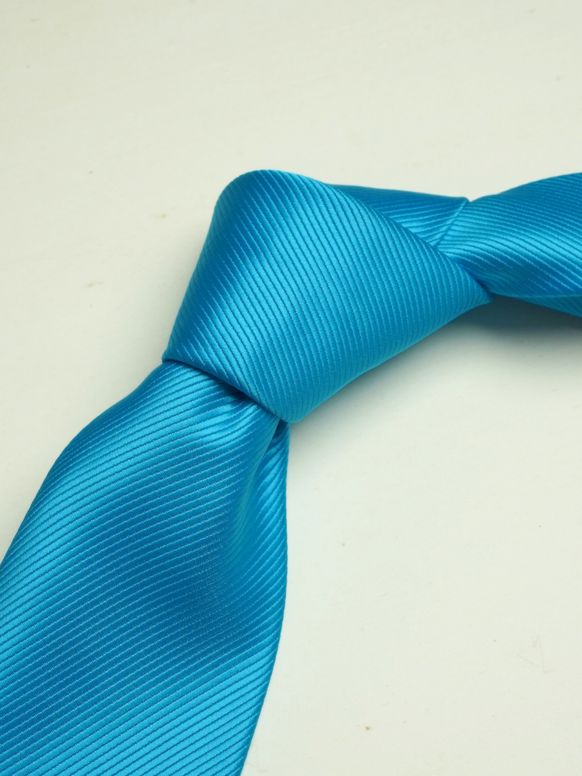 Cyan Tie