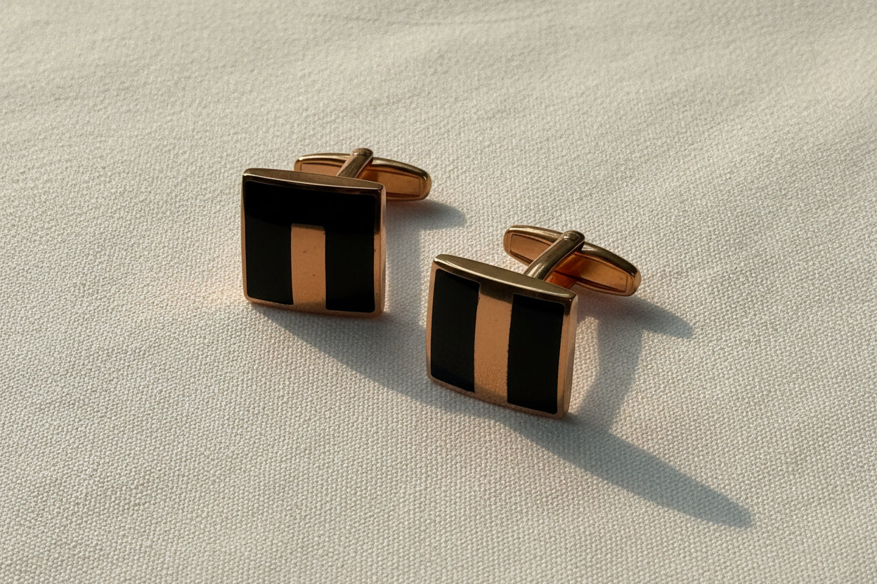 Obsidian Bar Cufflinks – Gold & Black