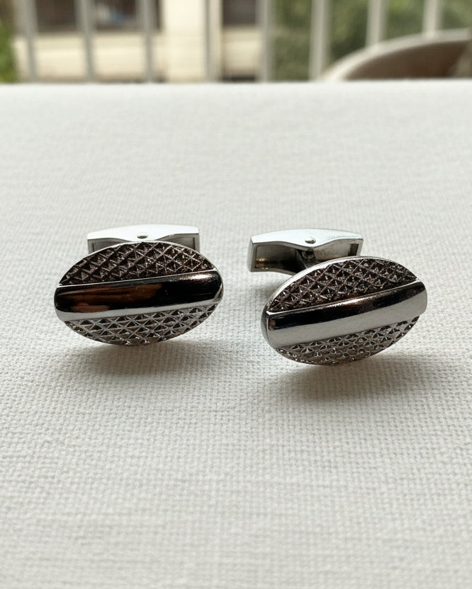 Graphite Crosshatch Cufflinks – Silver